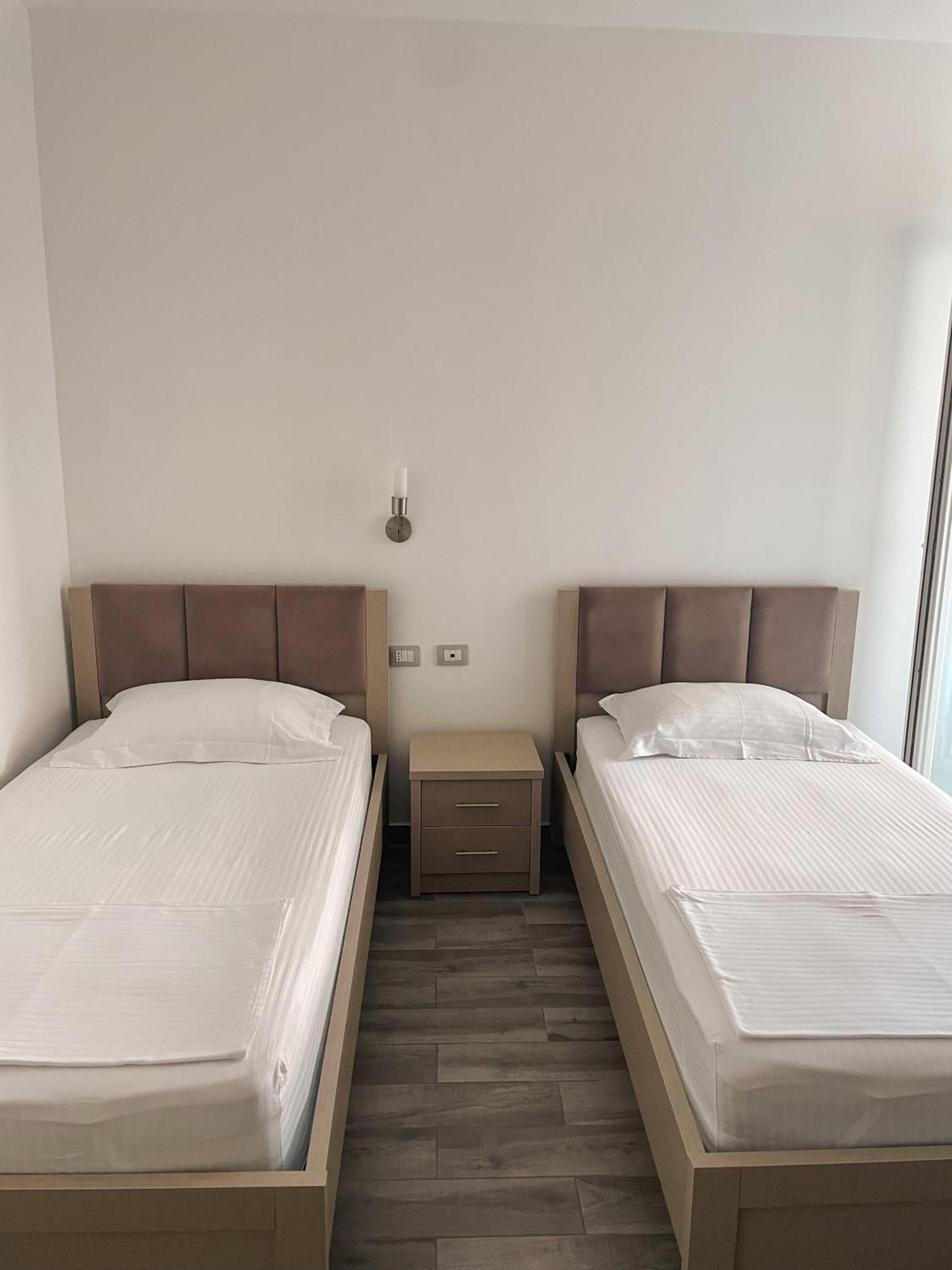 Aqua Holiday Apartments Vlorë Δωμάτιο φωτογραφία